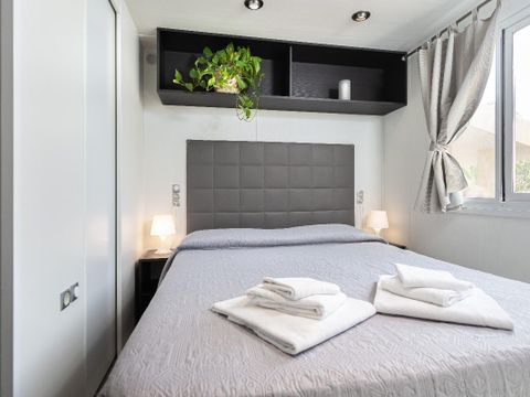 MOBILHOME 6 personnes - COLORFUL avec trois chambres