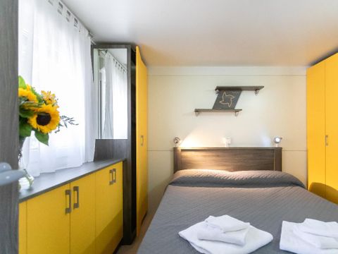 MOBILHOME 5 personnes - DELUXE avec deux chambres