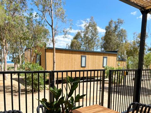 MOBILHOME 5 personnes - BEACHLUXE avec deux chambres et bain à remous