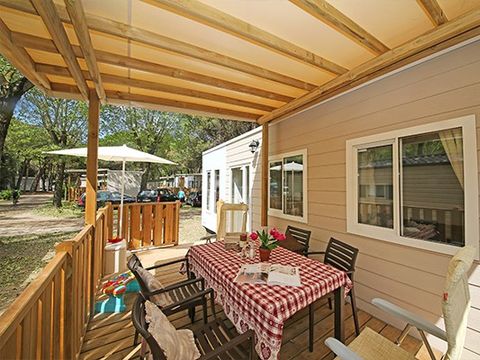 MOBILHOME 6 personnes - Comfort XL | 2 Ch. | 4/6 Pers. | Terrasse surélevée | Clim