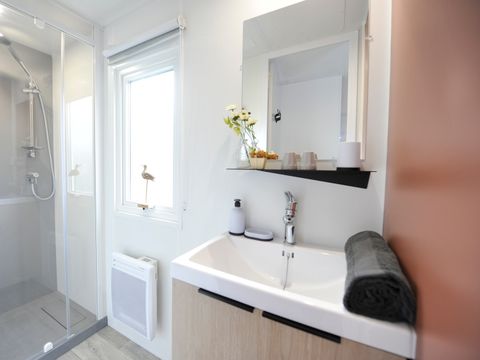 MOBILHOME 6 personnes - confort plus - 3 chambres Entre 32 et 38 m²