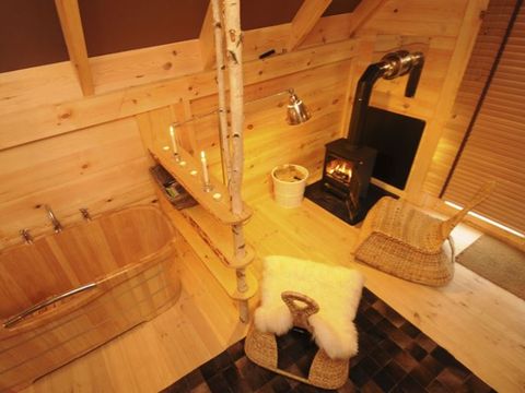 HÉBERGEMENT INSOLITE 2 personnes - Cabane HÉBERGEMENT INSOLITE 2 personnes - Cabane