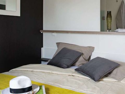 MOBILHOME 8 personnes - Premium