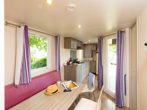 MOBILHOME 6 personnes - CONFORT TERRASSE COUVERTE 29M² MOBILHOME 6 personnes - CONFORT TERRASSE COUVERTE 29M²