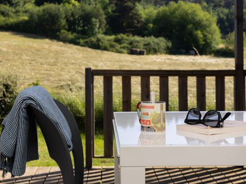 Mobilhome 6 personnes - Privilège34m² - 3 chambres-6p - Terrasse couverte
