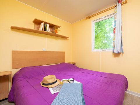 Mobilhome 4 personnes - CLASSIQUE TERRASSE COUVERTE 27M² dim/dim