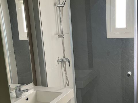 CHALET 4 personnes - Chalet Premium (2eme Balcon) 4 pers - VUE LAC