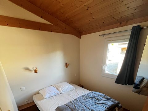 CHALET 6 personnes -  Chalet Traditionnel (1er Balcon) 6 pers - VUE LAC