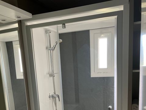 CHALET 6 personnes - Chalet Premium (1er Balcon) -VUE LAC