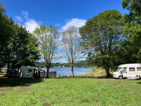 Les Rives du Lac du Laouzas - Camping Tarn - Image N°17