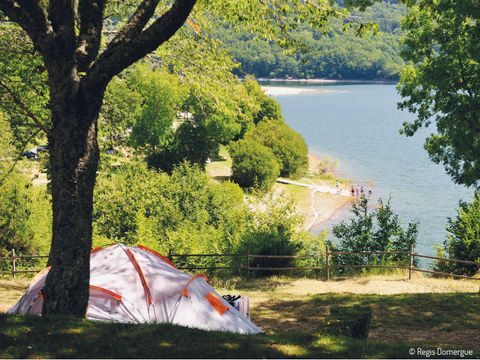 Emplacement - Emplacement sur herbe