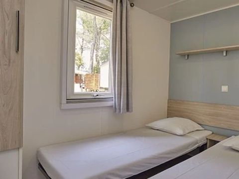 Mobilhome 4 personnes - Comfort XL | 2 Ch. | 4 Pers. | Terrasse surélevée | Clim.