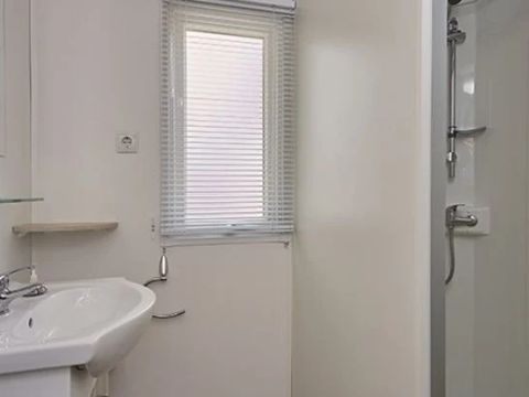 Mobilhome 4 personnes - Comfort XL | 2 Ch. | 4 Pers. | Terrasse surélevée | Clim. | TV