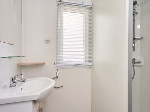 Mobilhome 6 personnes - Comfort XL | 2 Ch. | 4/6 Pers. | Terrasse surélevée | Clim.