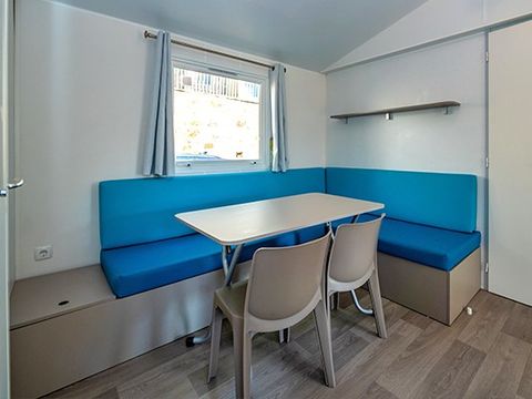 MOBILHOME 4 personnes - Comfort | 2 Ch. | 4 Pers. | Terrasse simple | Clim.