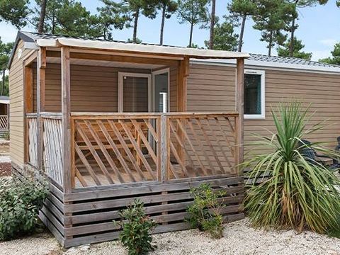 MOBILHOME 4 personnes - Comfort | 2 Ch. | 4 Pers. | Terrasse simple | Clim. | TV