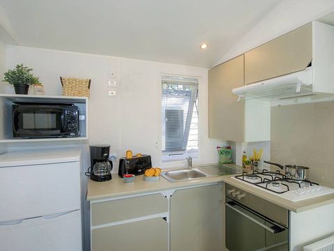 MOBILHOME 4 personnes - Comfort | 2 Ch. | 4 Pers. | Terrasse simple | Clim. | TV