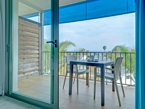 STUDIO 3 personnes - A1 - Studio