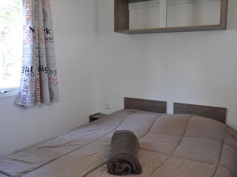 MOBILHOME 6 personnes - DECLICK avec terrasse semi-couverte