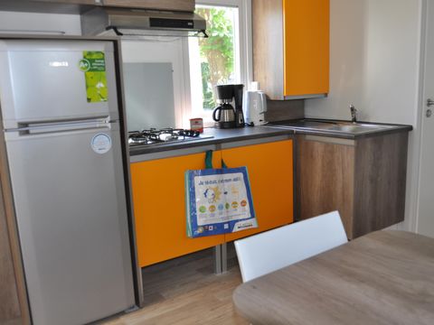 MOBILHOME 6 personnes - DECLICK avec terrasse semi-couverte