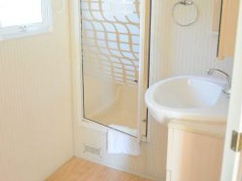 MOBILHOME 4 personnes - COTTAGE MODESTY