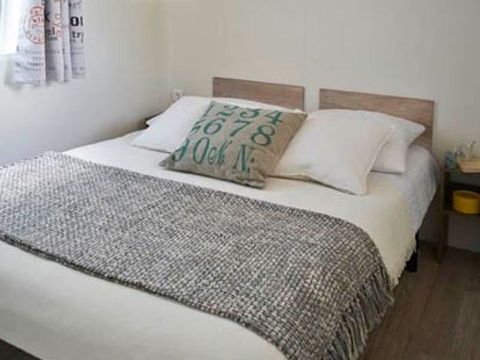 MOBILHOME 6 personnes - DECLICK avec terrasse semi-couverte