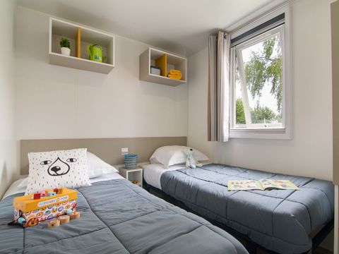 MOBILHOME 6 personnes - COTTAGE 6p 3ch ****