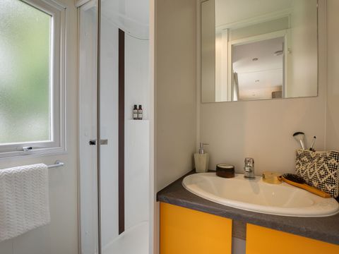 MOBILHOME 5 personnes - COTTAGE 4/5p 2ch ***