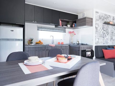 MOBILHOME 4 personnes - PRESTIGE - lits faits à l'arrivée