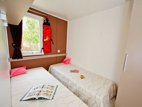 MOBILHOME 4 personnes - CLASSIQUE avec TV