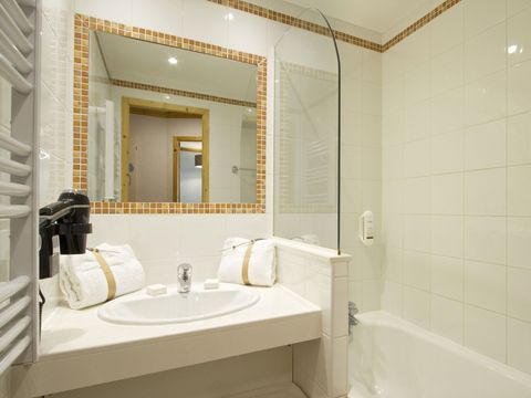 APPARTEMENT 4 personnes - (max. 2 adultes) Notre Dame de Bellecombe Le Village