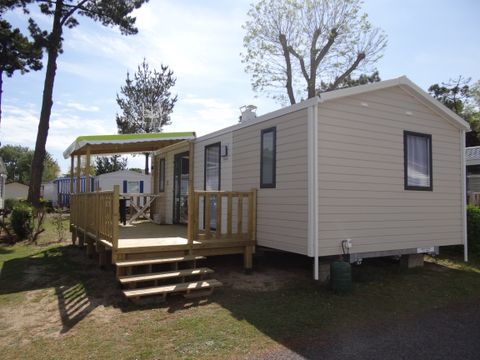 MOBILHOME 7 personnes - Mobil Home 3 ch 6/7 pers Terrasse semi-couverte sans Clim TV