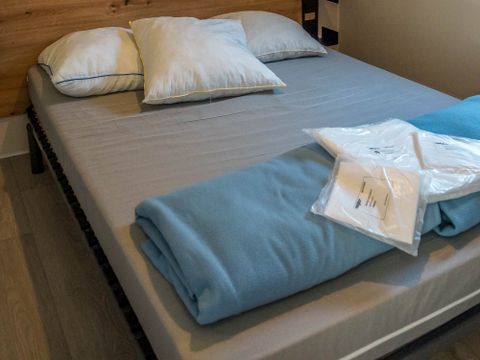 MOBILHOME 7 personnes - Mobil-home Pinède Dimanche/Dimanche 6/7 pers