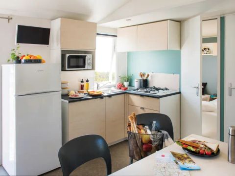 MOBILHOME 7 personnes - Mobil Home Aqua 3ch 6/7pers Terrasse Semi-Couverte TV