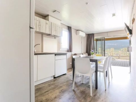 CHALET 6 personnes - Prestige 4 pièces 6 Personnes Climatisé + TV  