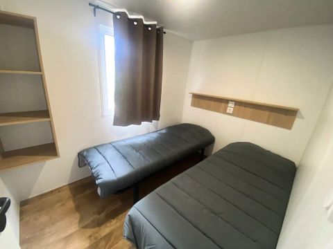 MOBILHOME 4 personnes - Vue Mer ou Montagne 3 Pièces 4 Personnes Climatisé + TV + Jacuzzi