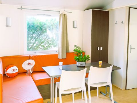 MOBILHOME 6 personnes - Loisirs 3 chambres - TV  MOBILHOME 6 personnes - Loisirs 3 chambres - TV
