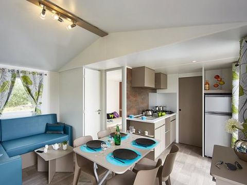 MOBILHOME 6 personnes - 2 chambres 4/6 places