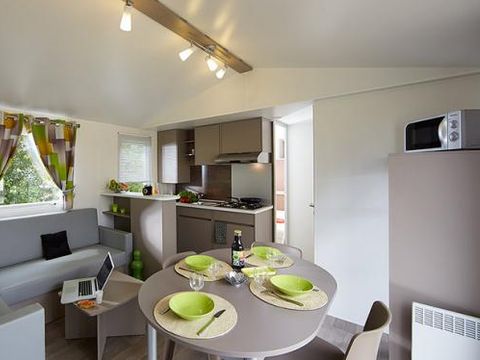 MOBILHOME 6 personnes - 3 chambres 6 places