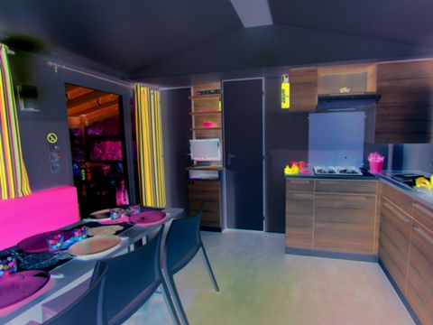 Mobilhome 6 personnes - Loisir - 3 chambres - 30m²