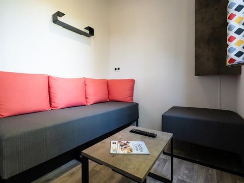 MOBILHOME 5 personnes - Mobil-home Evasion 28.5m² (2 chambres) (- de 8 ans) + TV + Terrasse 4/5 pers