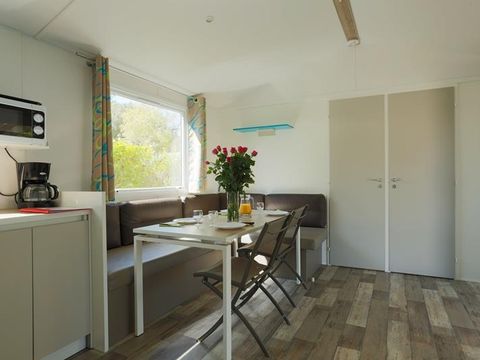 MOBILHOME 8 personnes - Mobil-home Sable 40m² (4 chambres) + TV + Terrasse couverte (+ de 8 ans) 8 pers