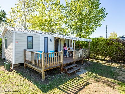 MOBILHOME 6 personnes - Grand Large 34.5m² (3 chambres D) (- de 8 ans) + TV + Terrasse