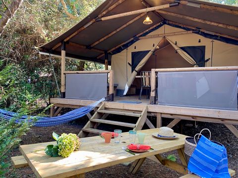 TENTE TOILE ET BOIS 5 personnes - Tente Kenya 4/5p - 2 chambres