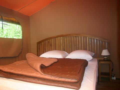 TENTE 5 personnes - Lodge sans sanitaires