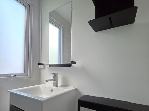 Mobilhome 4 personnes - Nirvana Duo 33m² 2 salles d'eau/terrasse semi couverte.