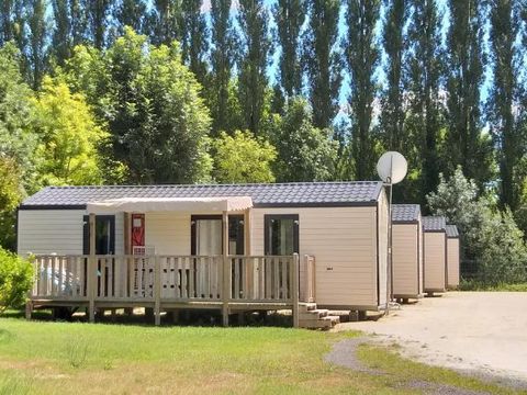 MOBILHOME 4 personnes - Nirvana Duo modèle 2020, 33m². 2 salles d'eau/terrasse semi couverte. Pas d'animaux.