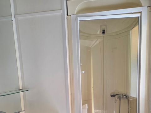 Mobilhome 6 personnes - Bermudes 31m² + terrasse semi-couverte