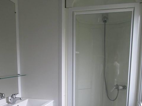MOBILHOME 6 personnes - Bermudes 31m² + terrasse semi-couverte  (modèle 2012)