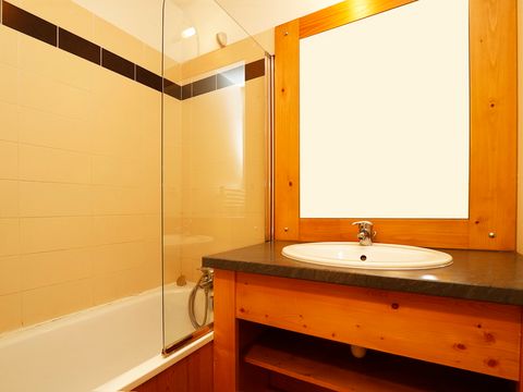 APPARTEMENT 8 personnes - CABINE avec Balcon